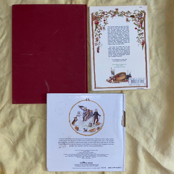 Tasha Tudor Christmas book bundle - Picture 2 of 2